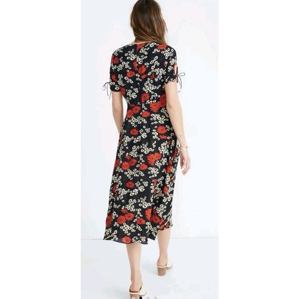Madewell Hillside Daisies Peek A Boo Midi wrap dress Size 2 Surplice Bust - Picture 2 of 10